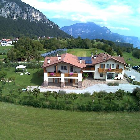 Agriturismo Girasole Fai della Paganella Exteriör bild