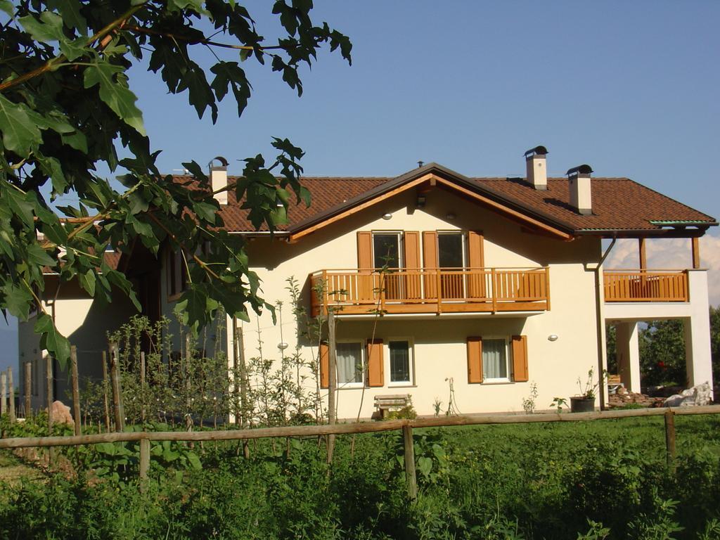 Agriturismo Girasole Fai della Paganella Rum bild